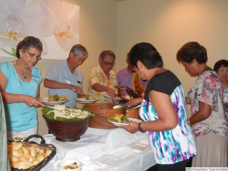 182454_Dinner line 182454_Dinner line